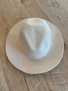 Ecote Wide-Brim Knit Sun Hat in Soft Cream